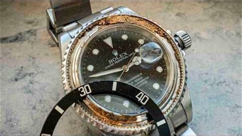 polishing rolex submariner
